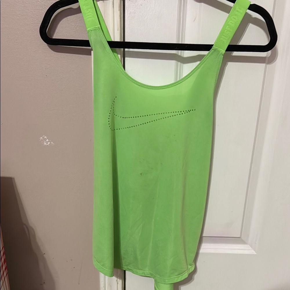 Nike Green Tank Top Soft Stretchy Material Wide Shoulder Straps